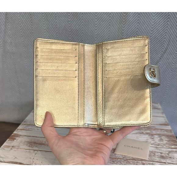 Authentic Chanel Champagne Gold Quilted Lambskin Bifold Wallet - Picture 8 of 8